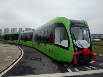 由中车株洲电力机车研究所有限公司研制的“智能轨道快运系统（Autonomous rail Rapid Transit—ART）”（以下简称智轨）全新交通产品在湖南株洲首次亮相